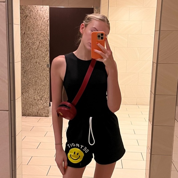 Gucci Marmont Belt Bag - Picture 3 of 10